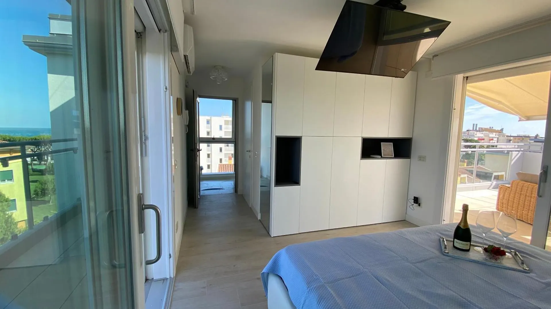 Rooftop Onda Blu Vista Mare - Aria - A 150 Mt Dalla Spiaggia Lido di Jesolo 0*,  Italien